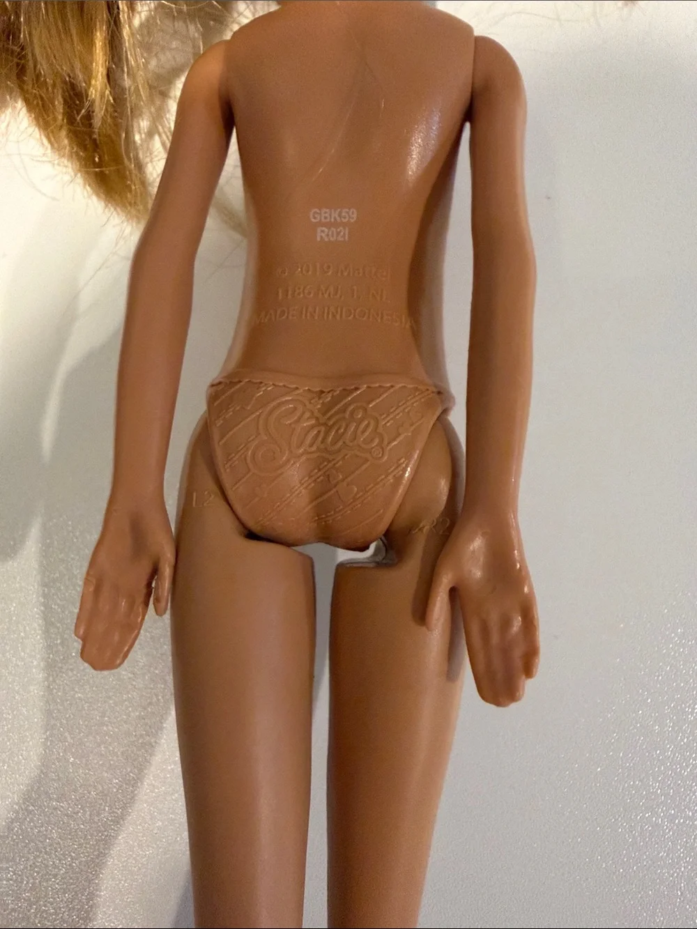 Barbie Courtney and Stacie doll lot of 4